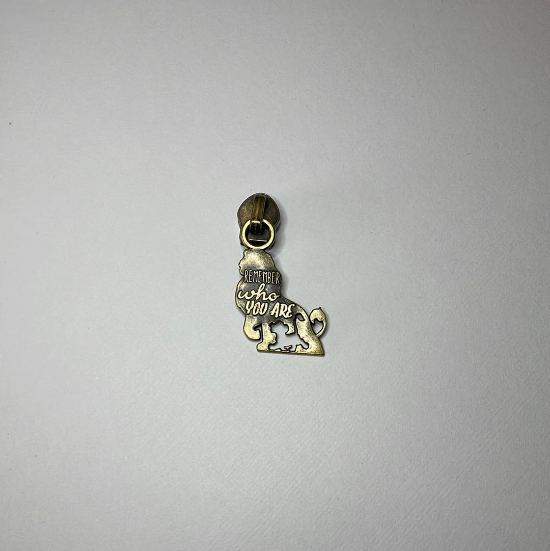 King Lion zipper pull