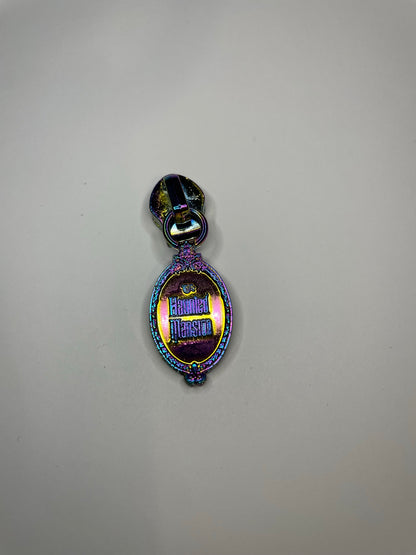 HM Zipper Pull