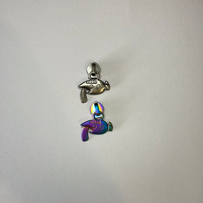Alien Blasters Zipper Pulls