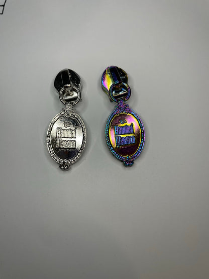 HM Zipper Pull