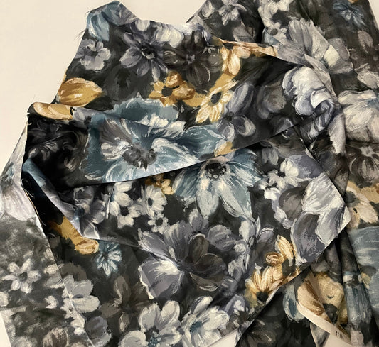 Gray floral cotton woven